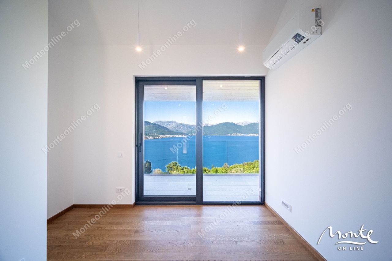 Villa on Lustica peninsula, Montenegro, 166 m² - picture 4