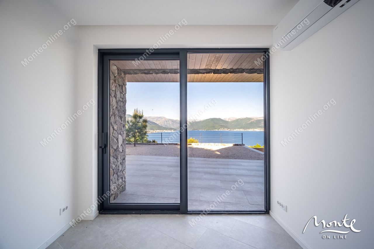 Villa on Lustica peninsula, Montenegro, 166 m² - picture 8