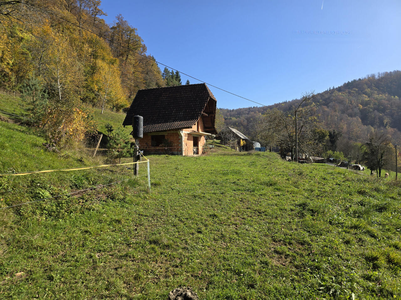 House in Litija, Slovenia, 104 m² - picture 2