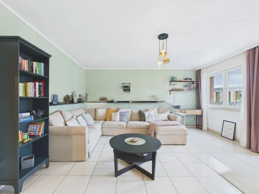 Flat in Luxembourg, Luxembourg, 100 m² - picture 2
