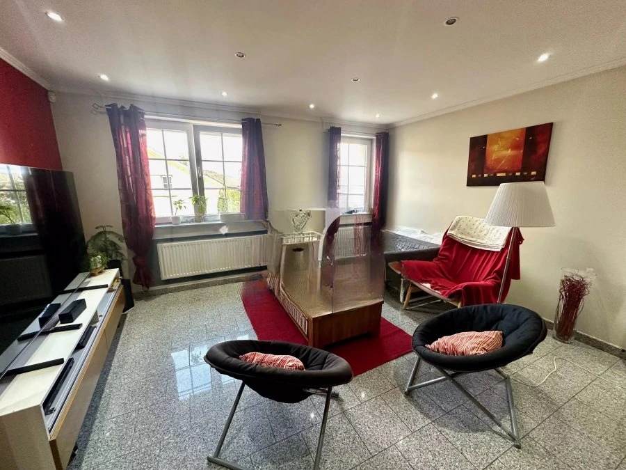 Flat in Luxembourg, Luxembourg, 111 m² - picture 2