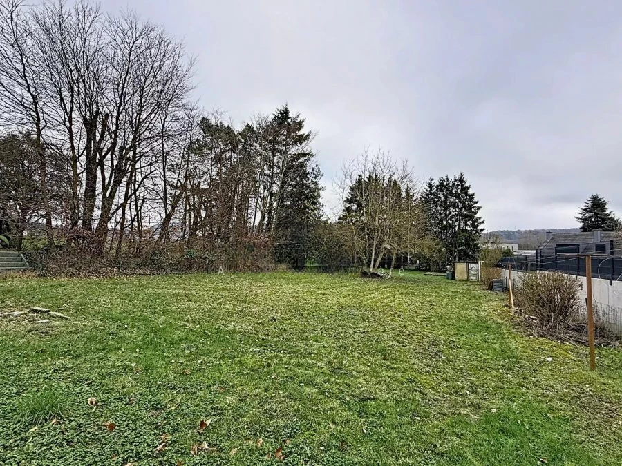 Flat in Luxembourg, Luxembourg, 130 m² - picture 2