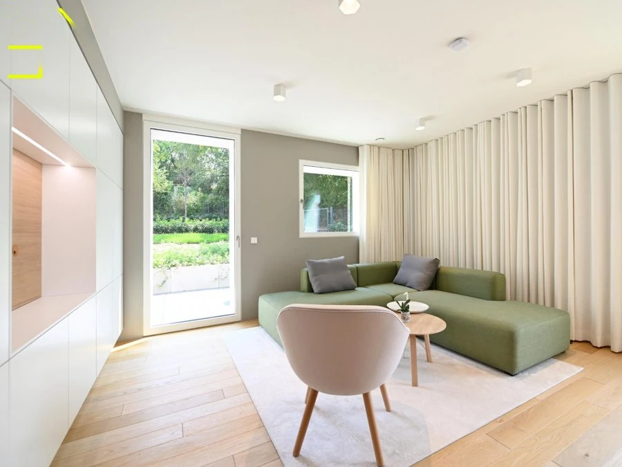 Flat in Luxembourg, Luxembourg, 58 m² - picture 2