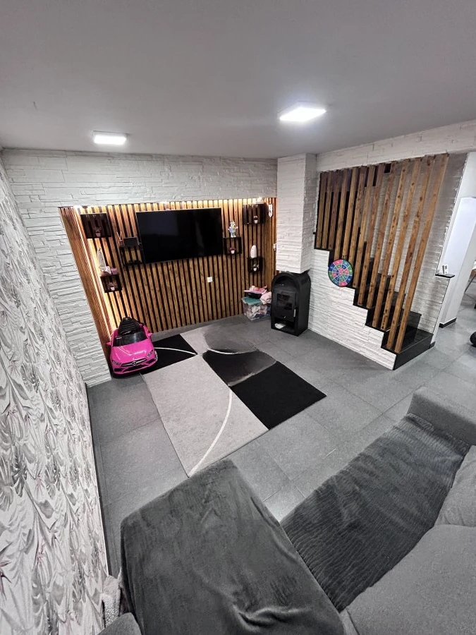 Flat in Luxembourg, Luxembourg, 172 m² - picture 3