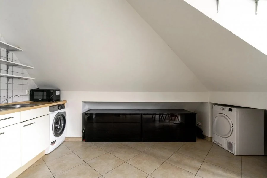 Flat in Luxembourg, Luxembourg, 62 m² - picture 3