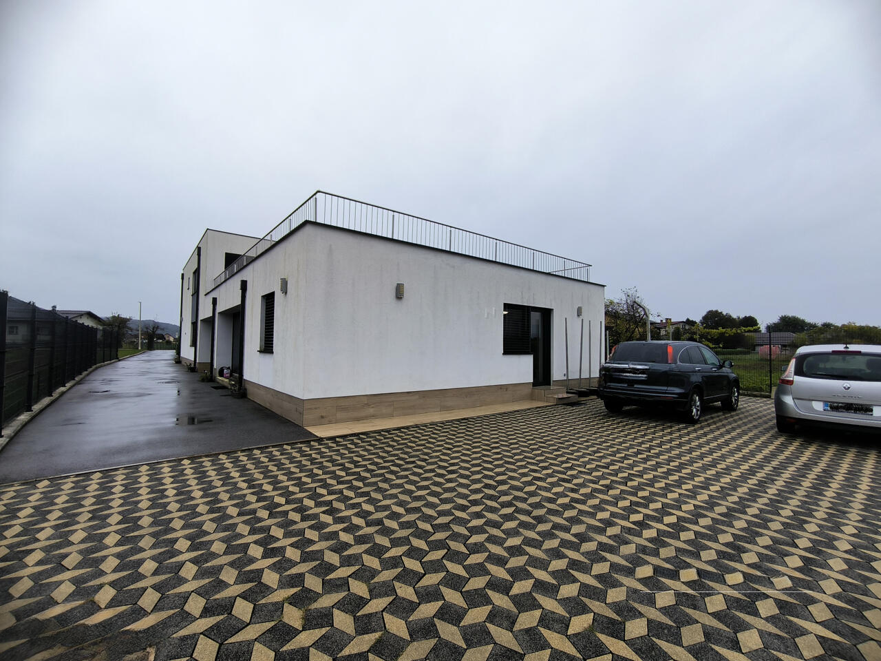 House in Ljubljana, Slovenia, 252 m² - picture 3