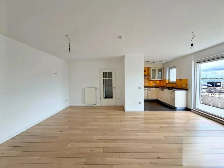 Flat in Luxembourg, Luxembourg, 74 m² - picture 3