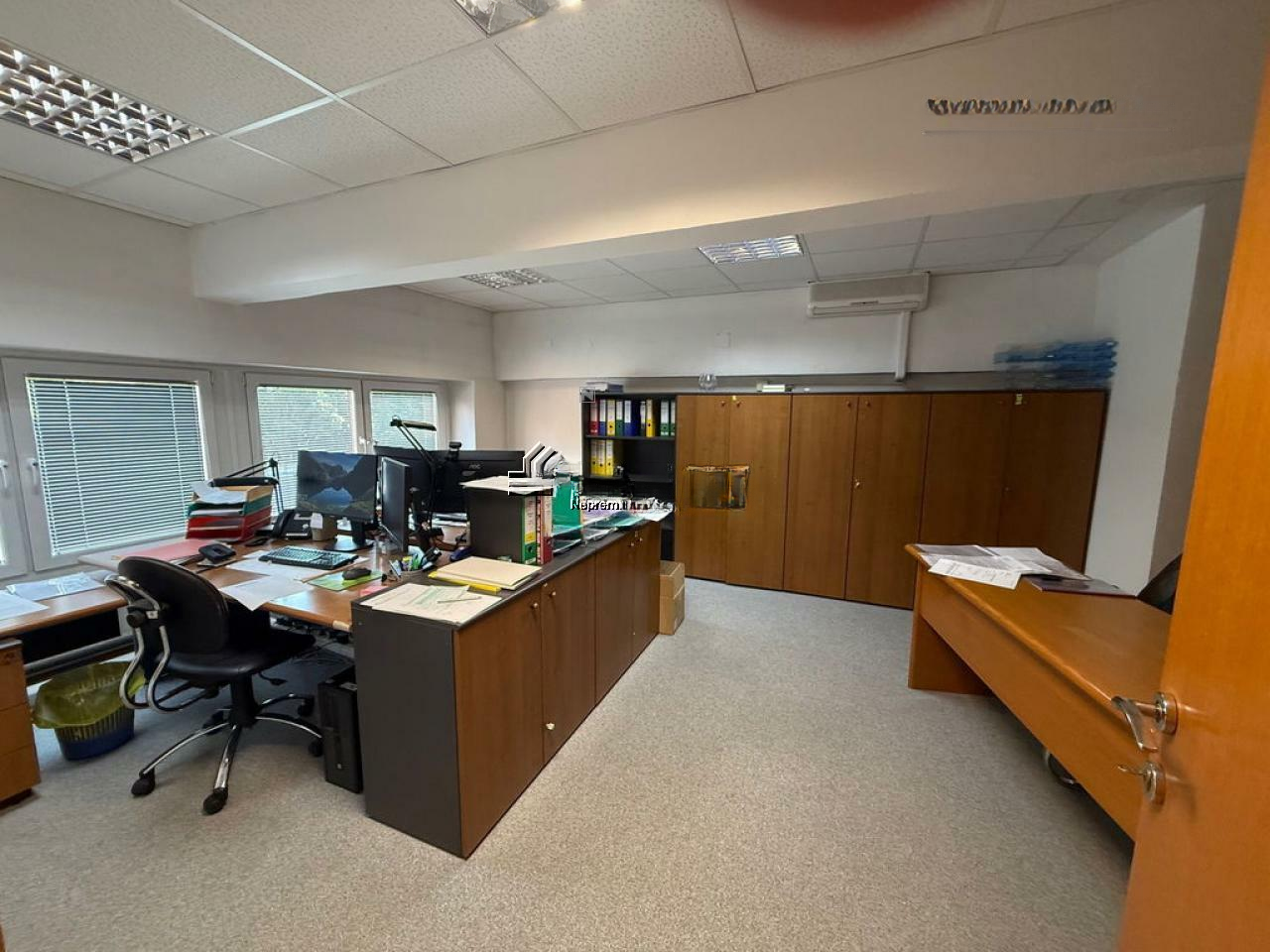 Büro in Ljubljana, Slowenien, 950 m² - Foto 4