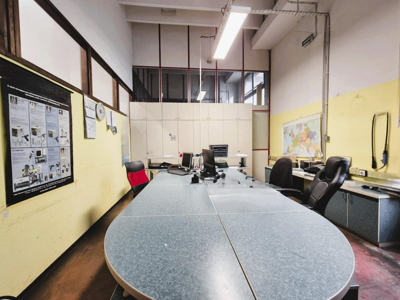 Büro in Ljubljana, Slowenien, 1 500 m² - Foto 4