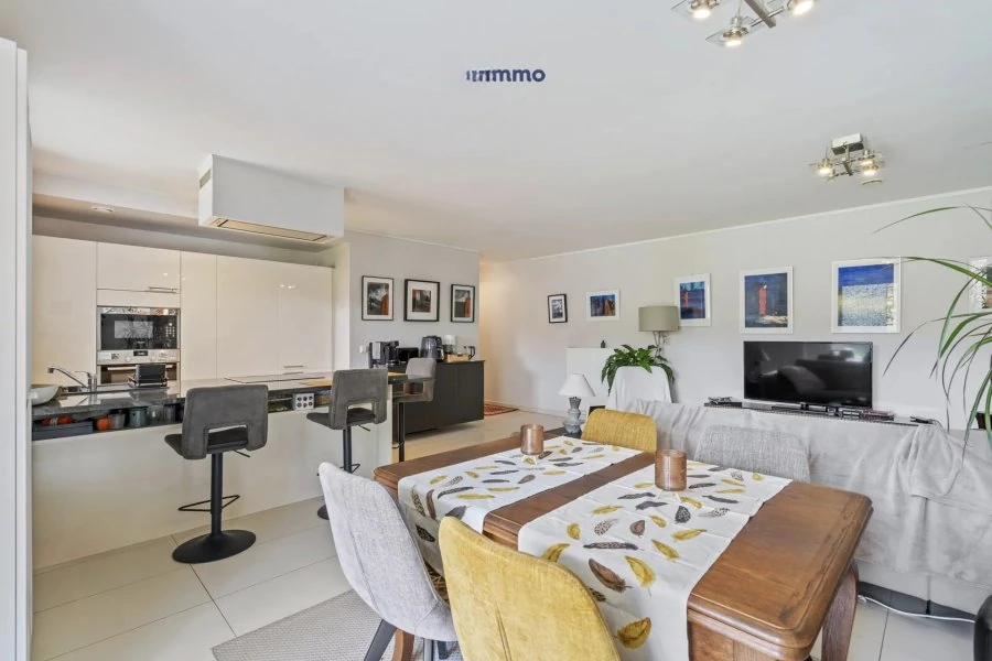 Flat in Luxembourg, Luxembourg, 92 m² - picture 4