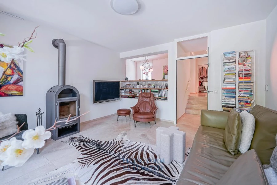 Flat in Luxembourg, Luxembourg, 140 m² - picture 5