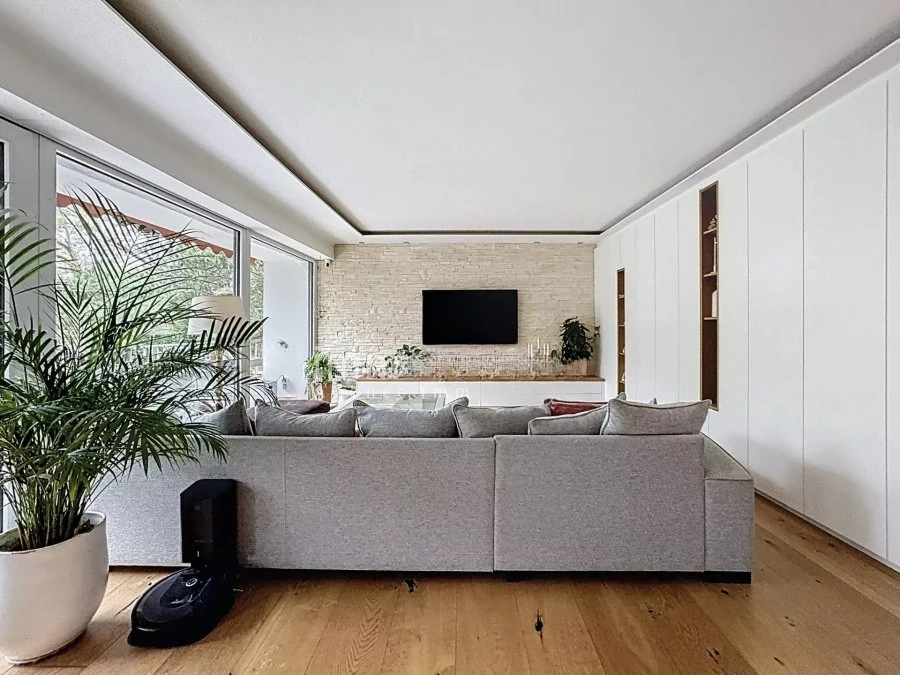 Flat in Luxembourg, Luxembourg, 105 m² - picture 5