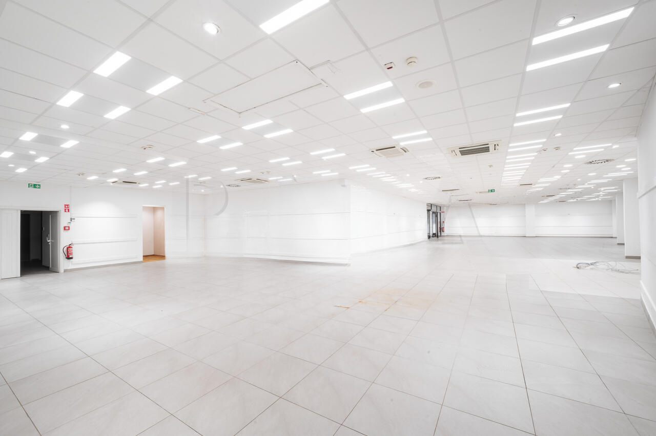 Büro in Ljubljana, Slowenien, 458 m² - Foto 5