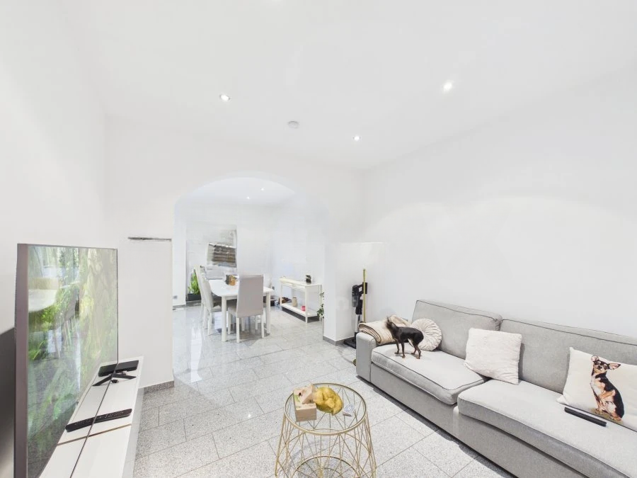Flat in Luxembourg, Luxembourg, 156 m² - picture 6