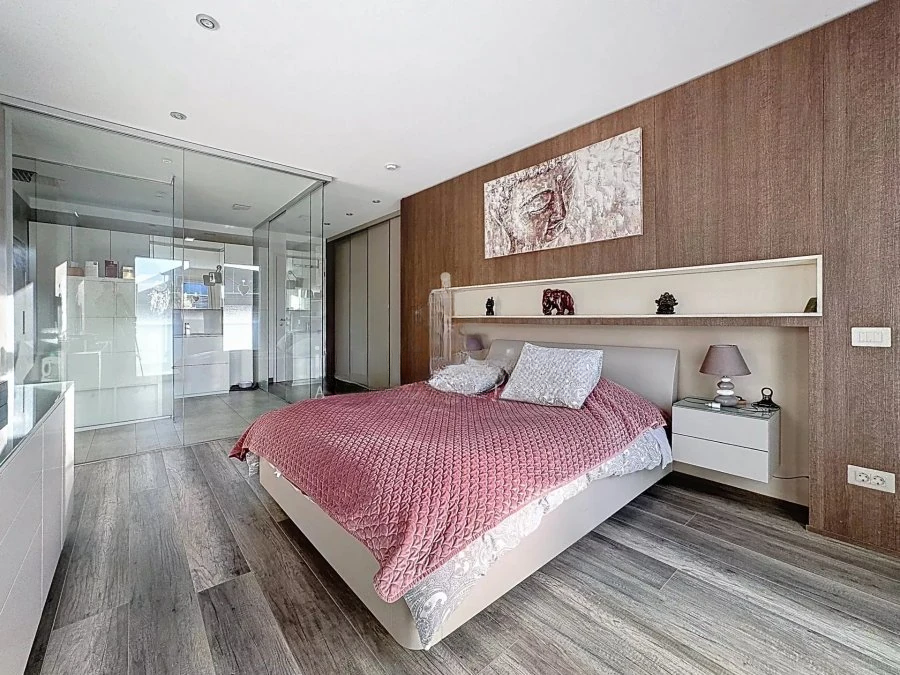 Flat in Luxembourg, Luxembourg, 106 m² - picture 6