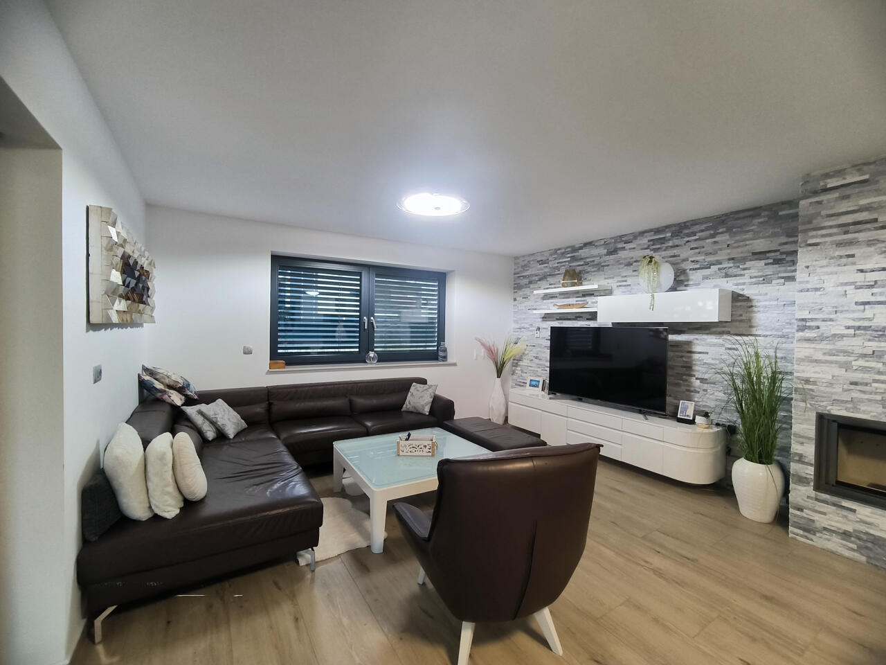 House in Ljubljana, Slovenia, 252 m² - picture 7