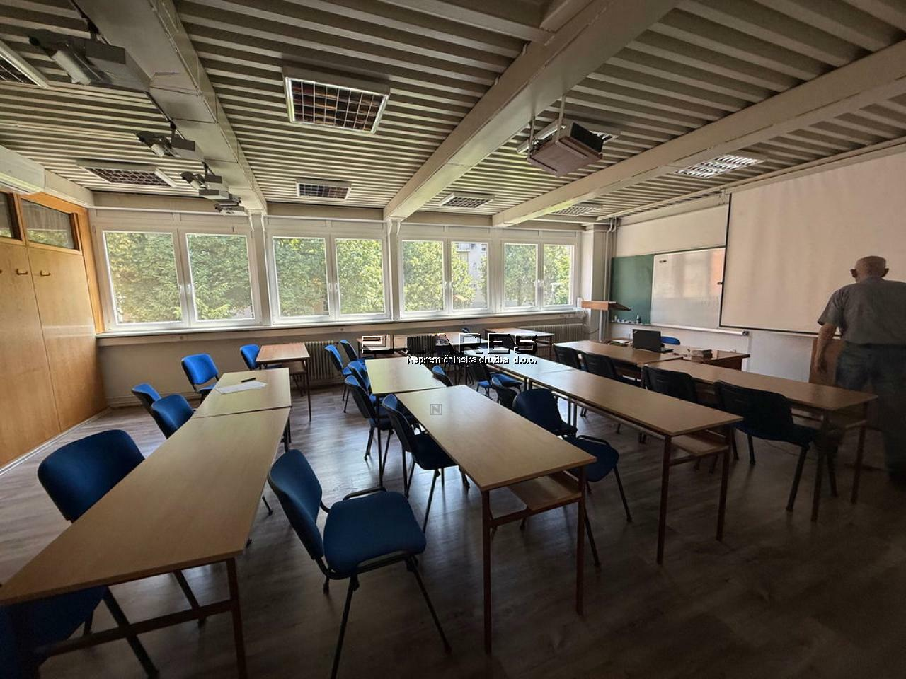 Büro in Ljubljana, Slowenien, 950 m² - Foto 7
