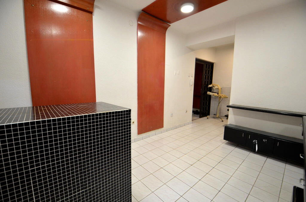 Oficina en Liubliana, Eslovenia, 65 m² - imagen 7