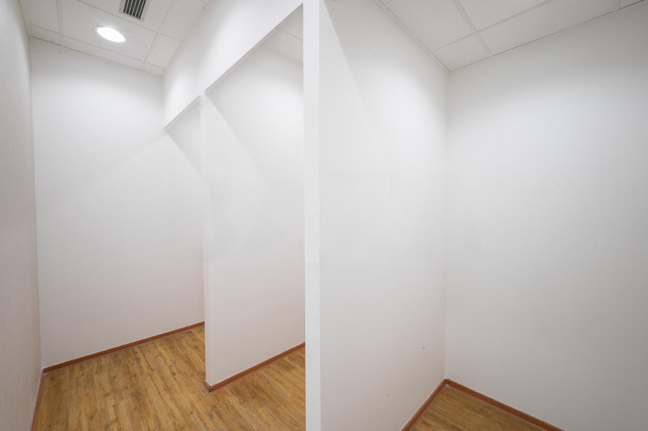 Büro in Ljubljana, Slowenien, 458 m² - Foto 8