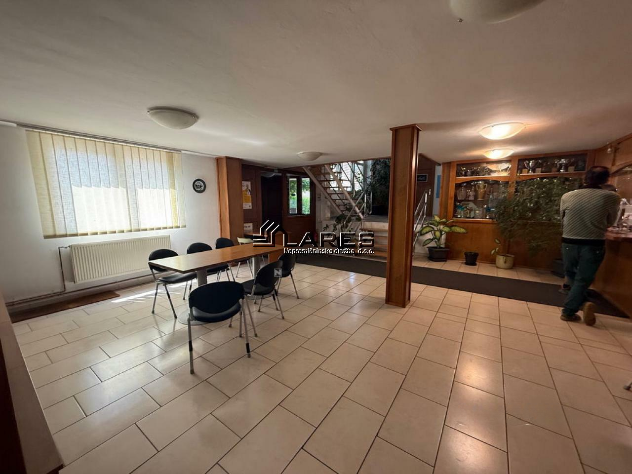 Büro in Ljubljana, Slowenien, 467 m² - Foto 8