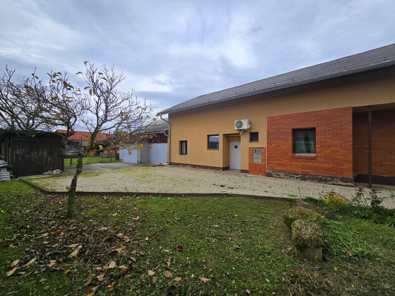 Casa a Lendava, Slovenia, 270 m² - foto 9