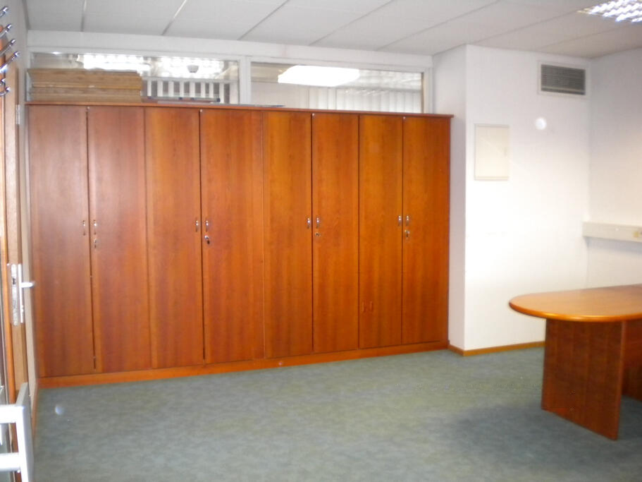 Ufficio a Lubiana, Slovenia, 52 m² - foto 9