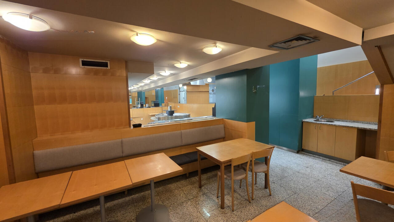 Office in Ljubljana, Slovenia, 140 m² - picture 9