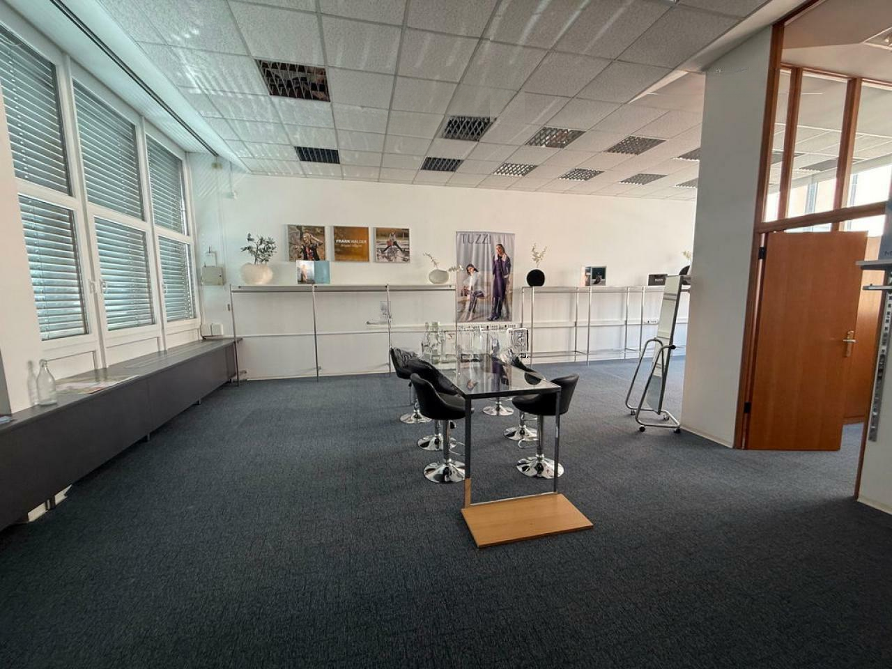 Büro in Ljubljana, Slowenien, 950 m² - Foto 10
