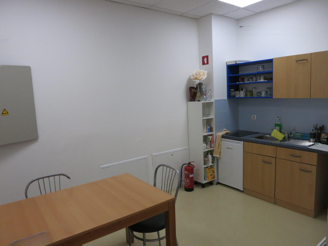Oficina en Liubliana, Eslovenia, 500 m² - imagen 10