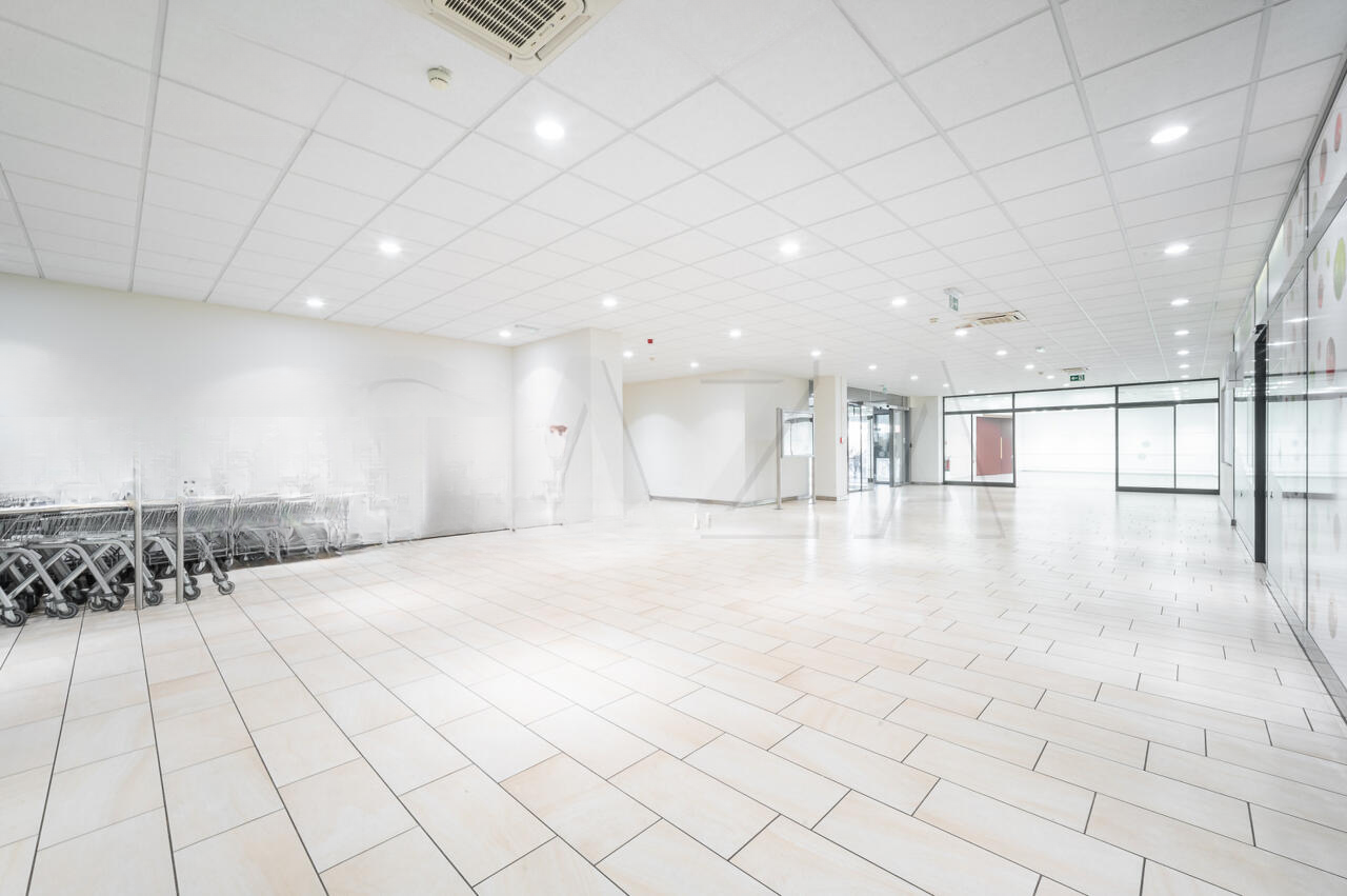 Büro in Ljubljana, Slowenien, 459 m² - Foto 14