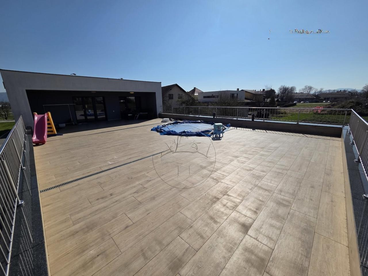 Casa a Lubiana, Slovenia, 253 m² - foto 15