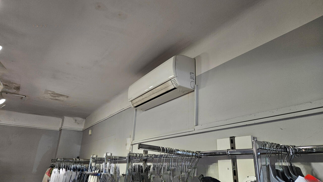Oficina en Liubliana, Eslovenia, 114 m² - imagen 18
