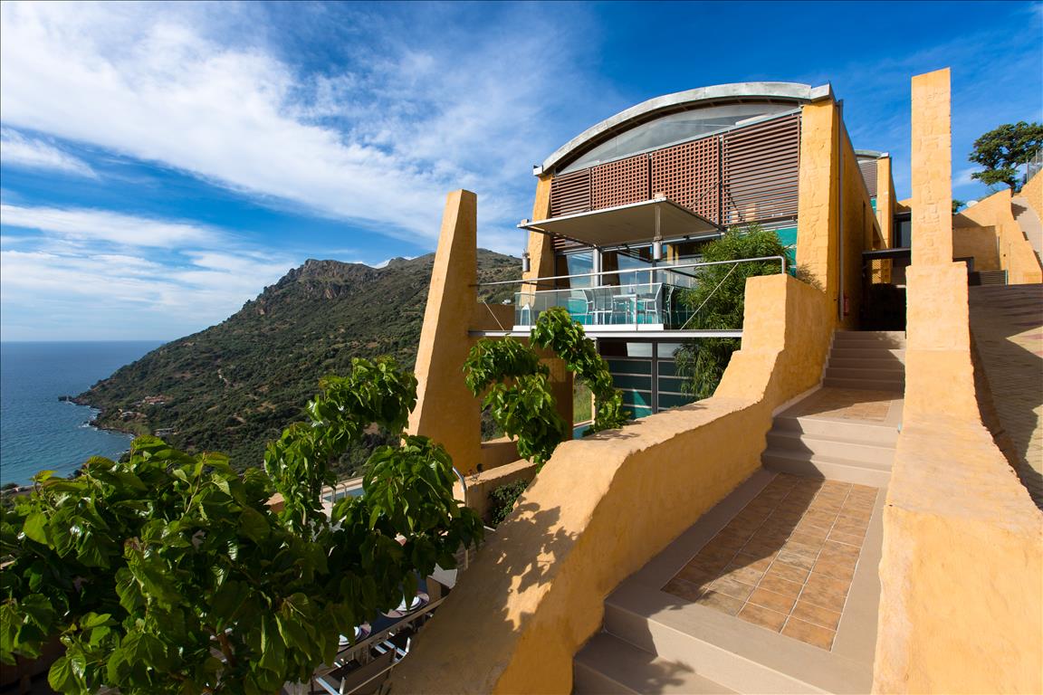 Hotel in Chania Prefecture, Greece, 140 m² - picture 10