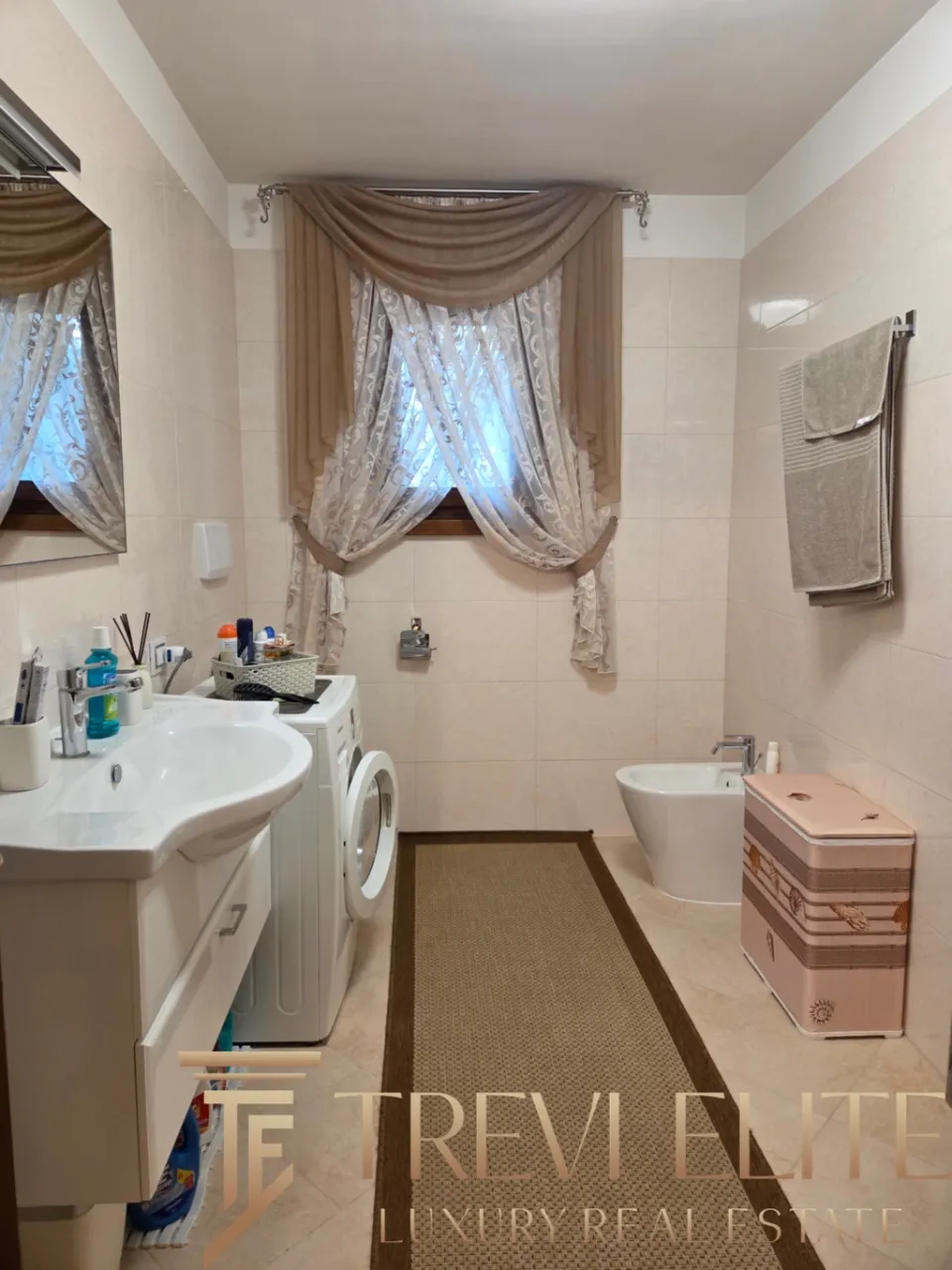 Villa in Rome, Italy, 700 m² - picture 16