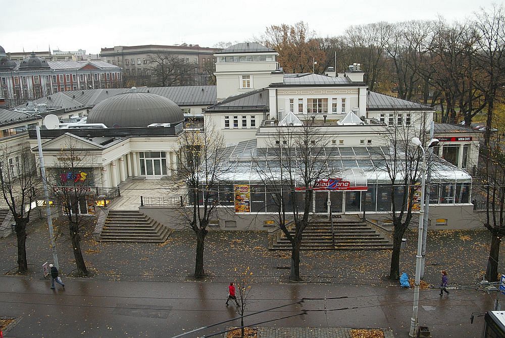 Proprietà commerciale a Riga, Lettonia, 457 m² - foto 1