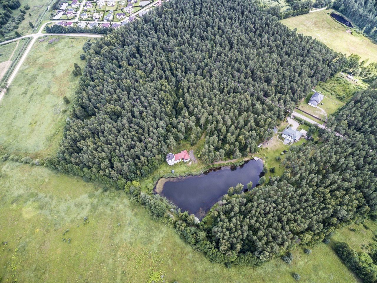 Terreno en Distrito de Riga, Letonia, 10 000 ares - imagen 2