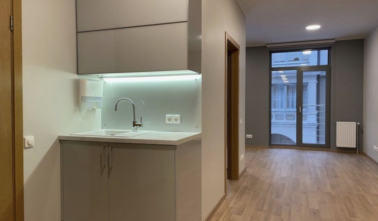 Büro in Riga, Lettland, 92 m² - Foto 3