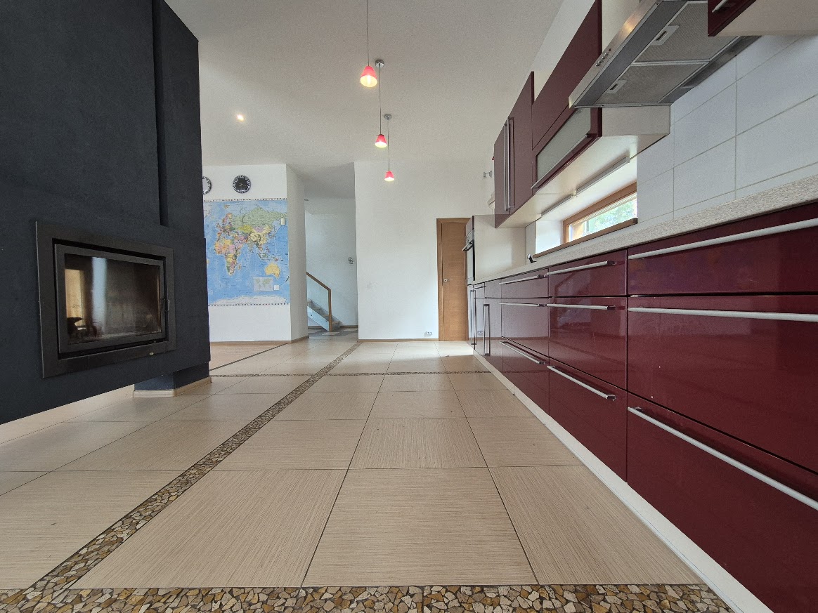 Haus in Dzintari, Lettland, 320 m² - Foto 4