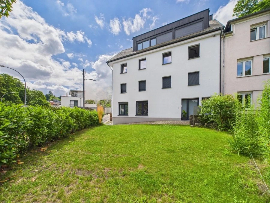 Flat in Luxembourg, Luxembourg, 106 m² - picture 1