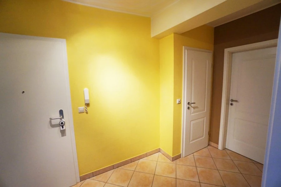 Flat in Luxembourg, Luxembourg, 83 m² - picture 2