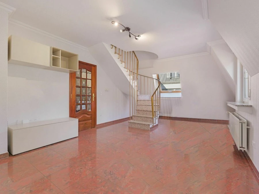 Flat in Luxembourg, Luxembourg, 74 m² - picture 6