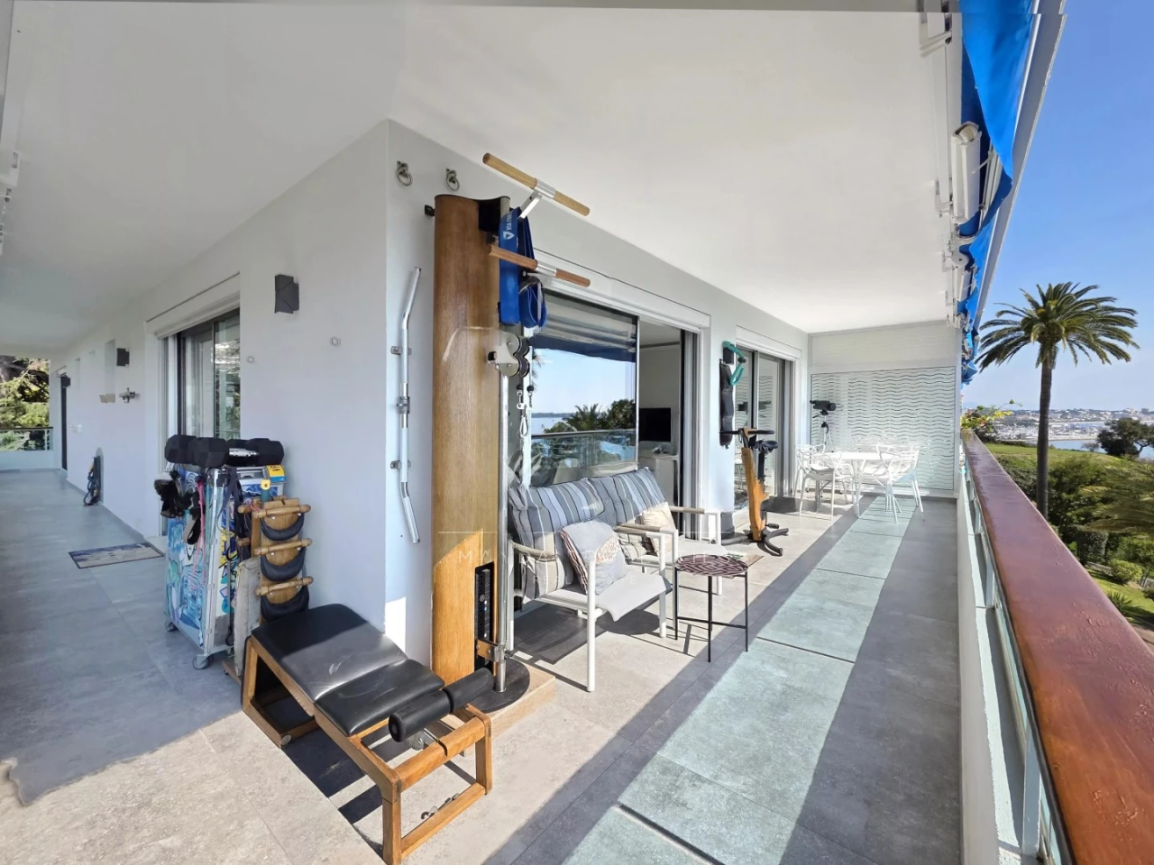 Flat in Cannes, France, 82 m² - picture 6