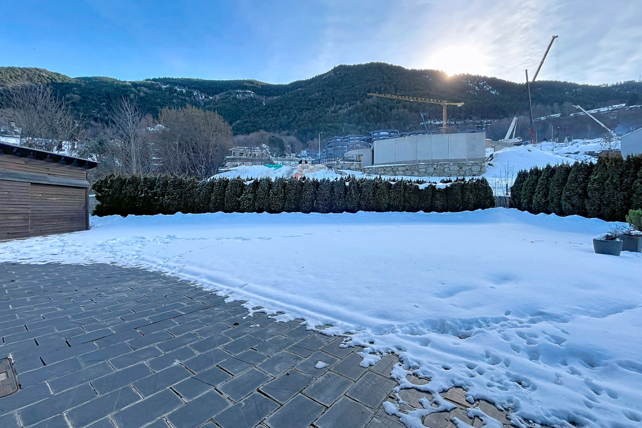 Piso en Ordino, Andorra, 417 m² - imagen 19