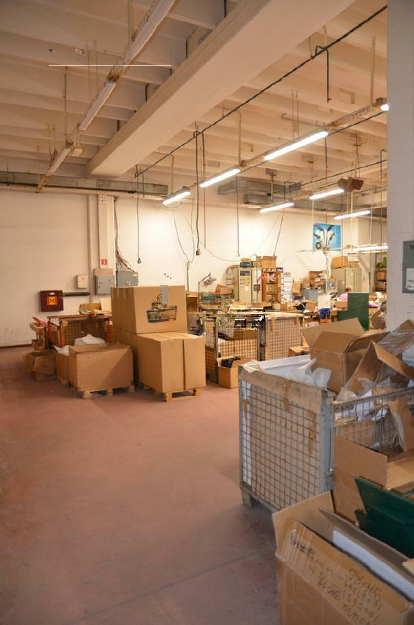 Office in Ljubljana, Slovenia, 1 500 m² - picture 4