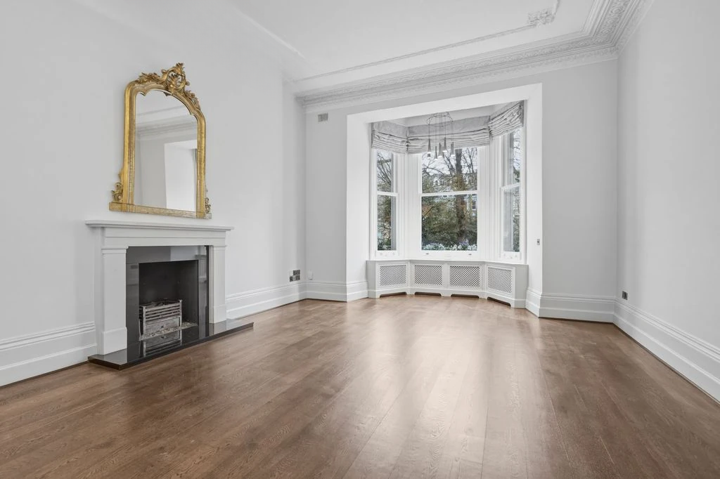 Flat in London, United Kingdom, 95 m² - picture 4