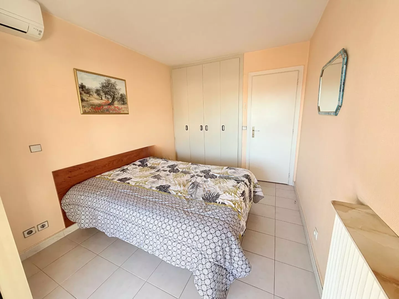 Flat in Cannes, France, 38 m² - picture 6