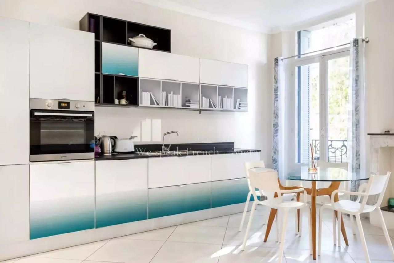 Flat in Cannes, France, 66 m² - picture 3