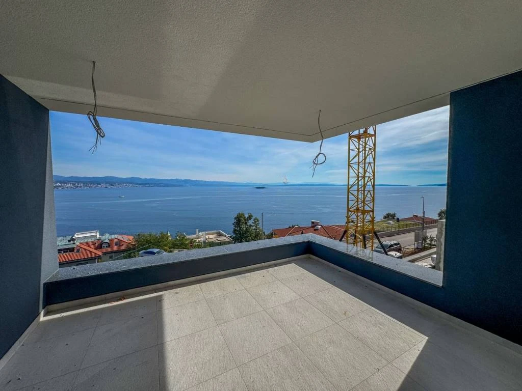 Appartamento a Opatija, Croazia, 107 m² - foto 1