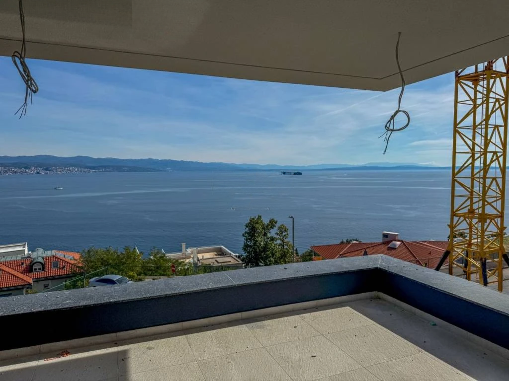 Appartamento a Opatija, Croazia, 81 m² - foto 1