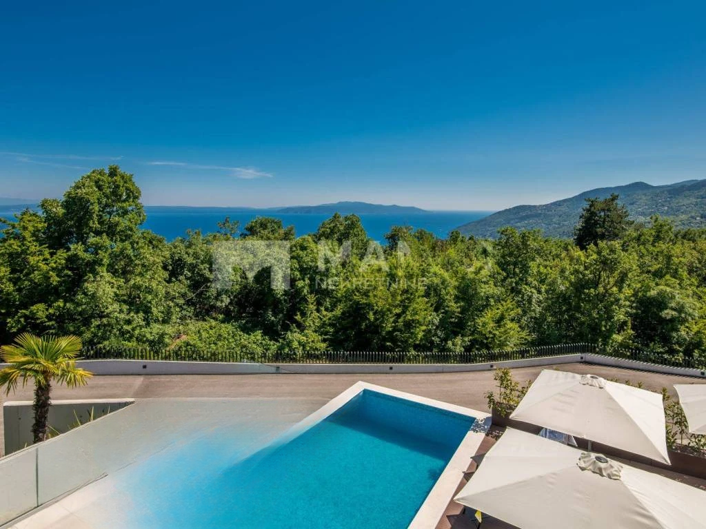 House in Opatija, Croatia, 247 m² - picture 1